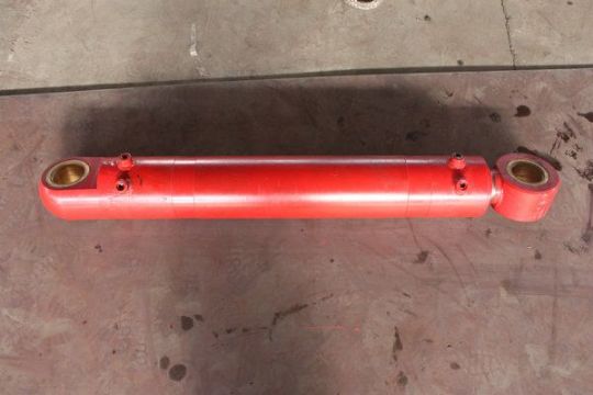 點(diǎn)擊查看詳細(xì)信息<br>標(biāo)題：220截割頭回轉(zhuǎn)油缸 閱讀次數(shù)：1977