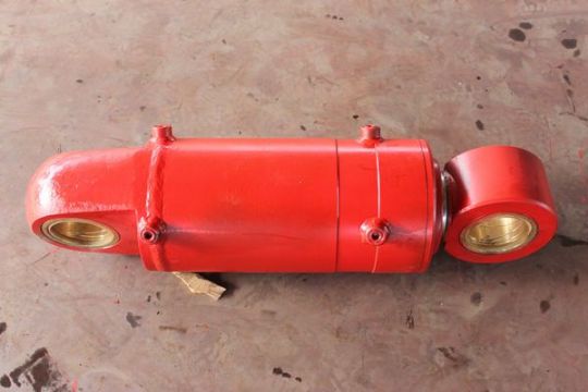 點(diǎn)擊查看詳細(xì)信息<br>標(biāo)題：160后支撐油缸 閱讀次數(shù)：2324